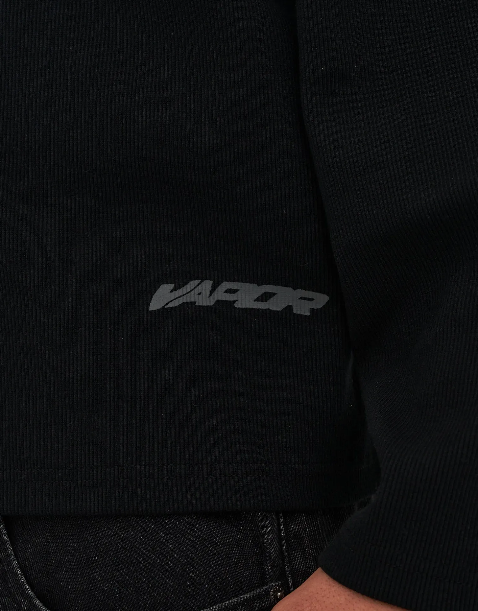 Vapor Textured Long Sleeve T Shirt in Moon