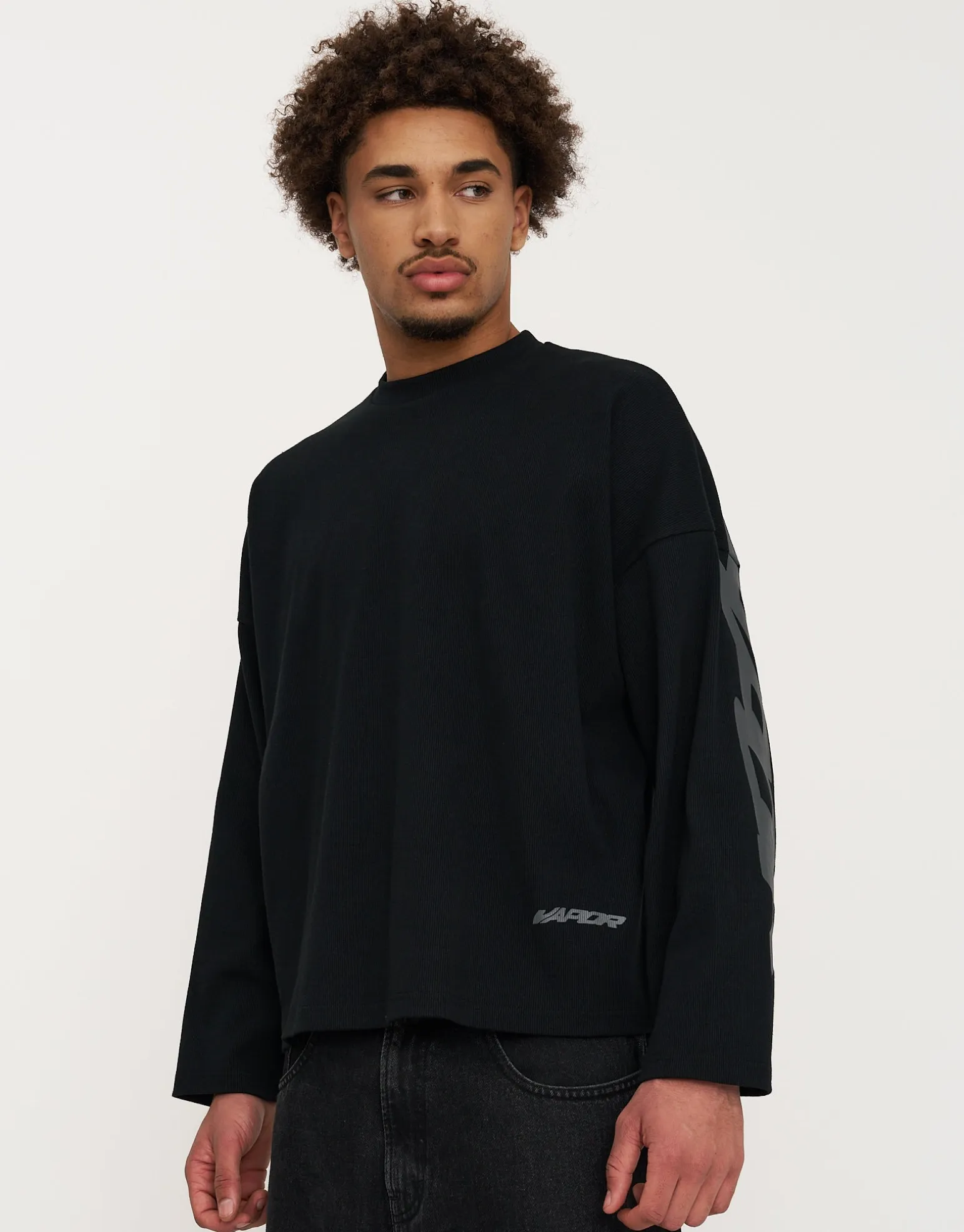 Vapor Textured Long Sleeve T Shirt in Moon