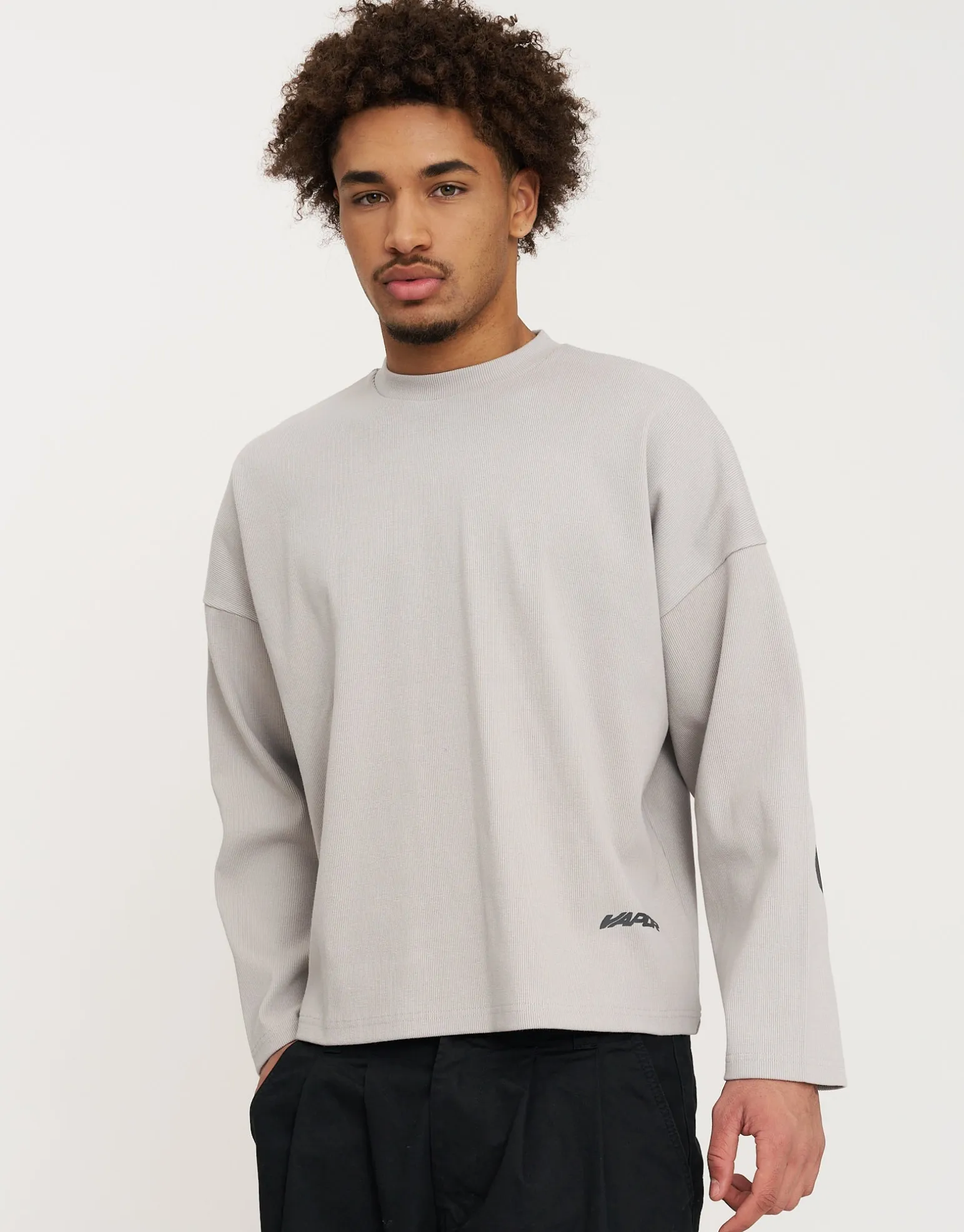 Vapor Textured Long Sleeve T Shirt in Moon