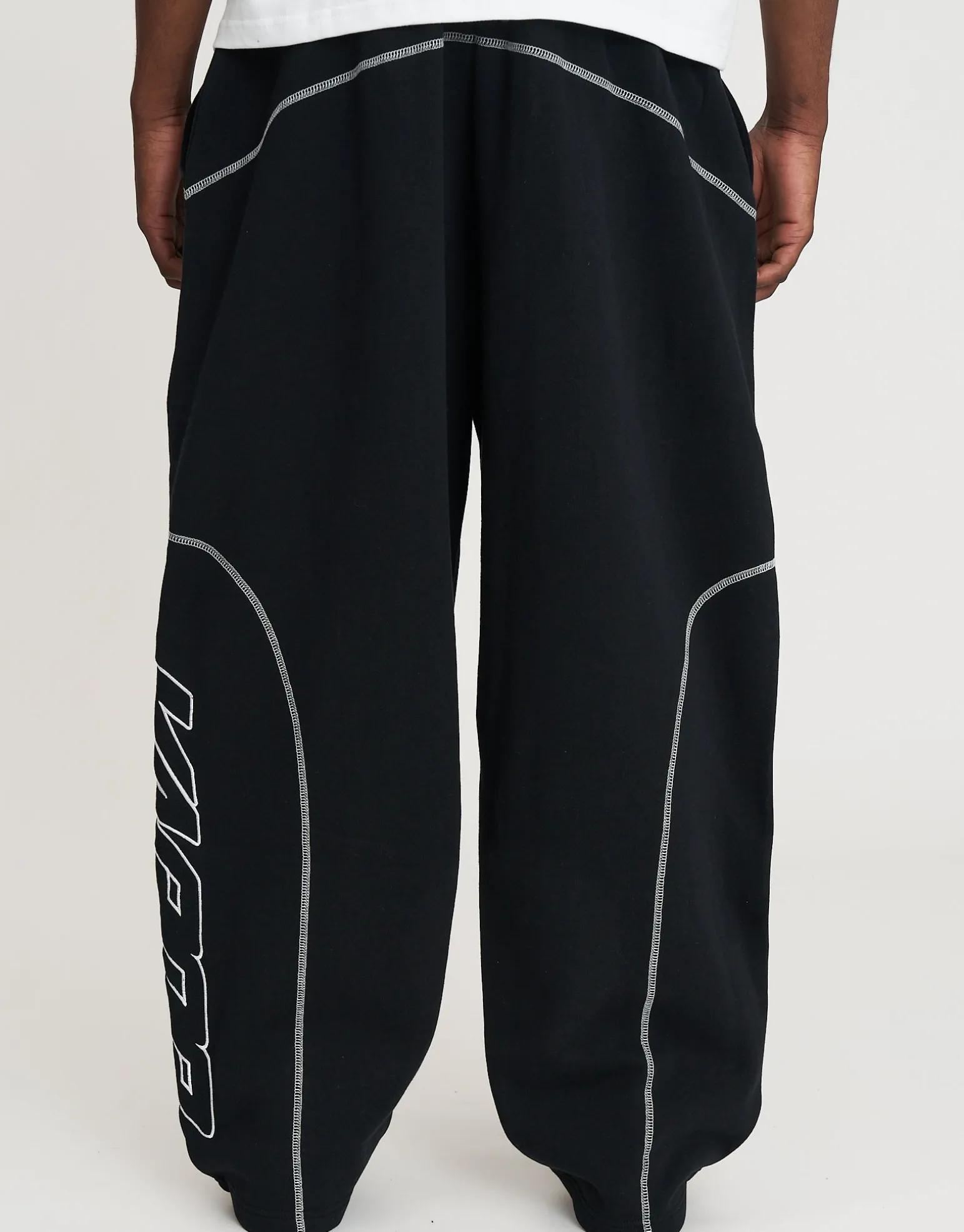 Vapor Wide Leg Track Pants in Black