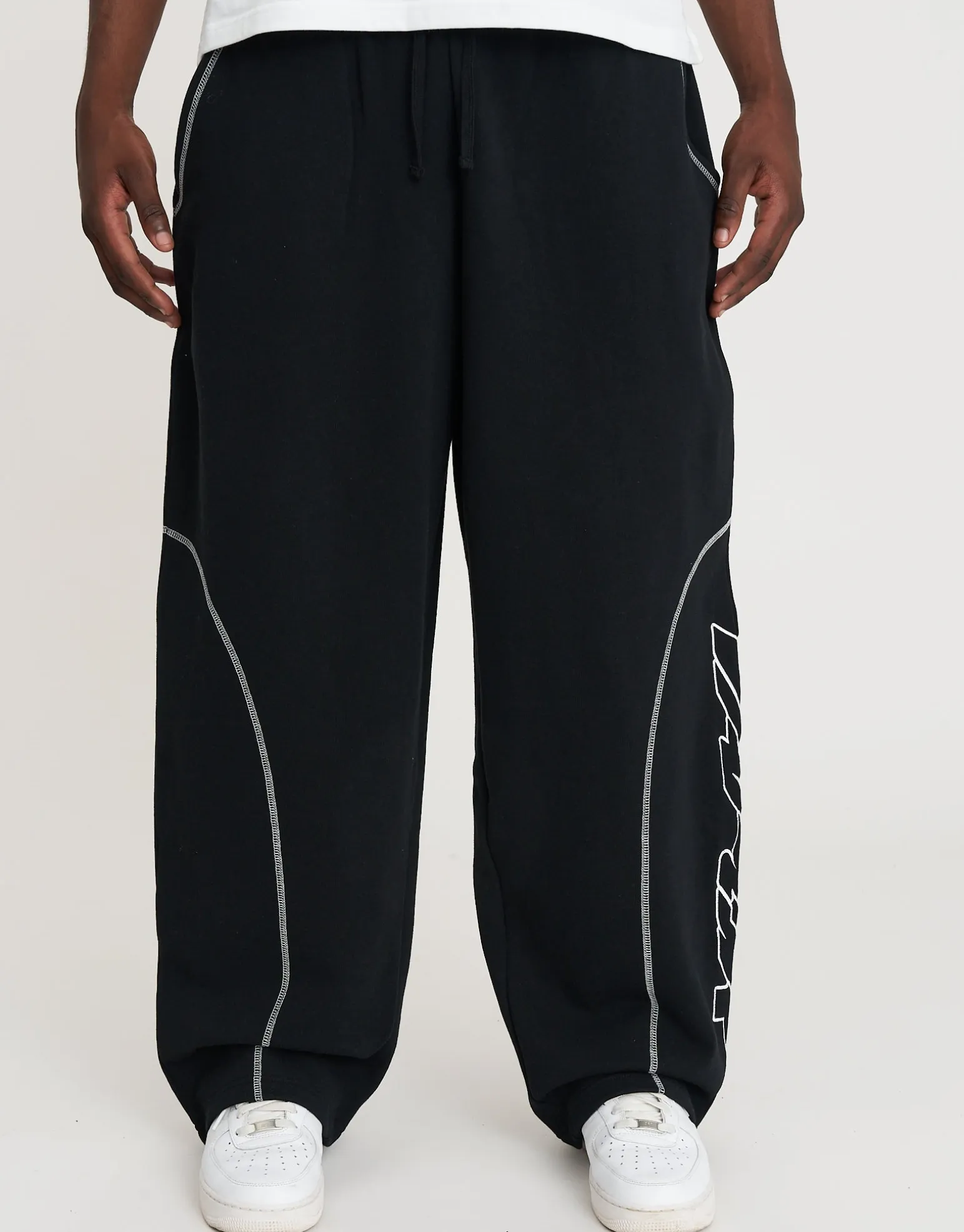 Vapor Wide Leg Track Pants in Black