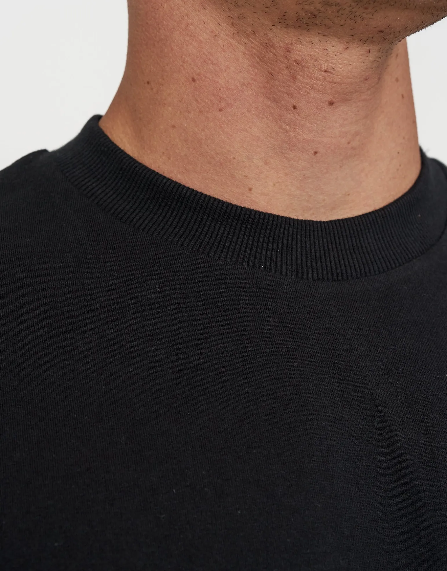 Vintage Box Fit T Shirt in Solid Black