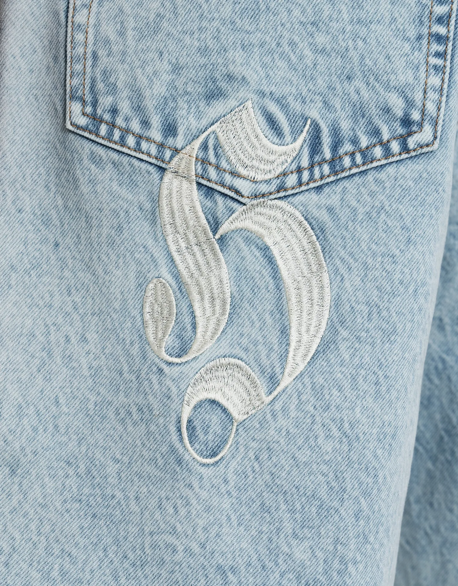 Vipers Embroidered Baggy Fit Jorts in Vintage Light Blue