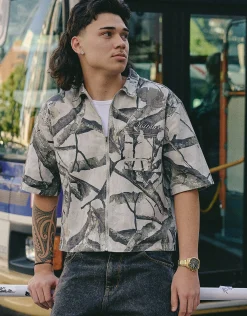 Vultures Foliage Cropped Zip Up Shirt in Grey Camo