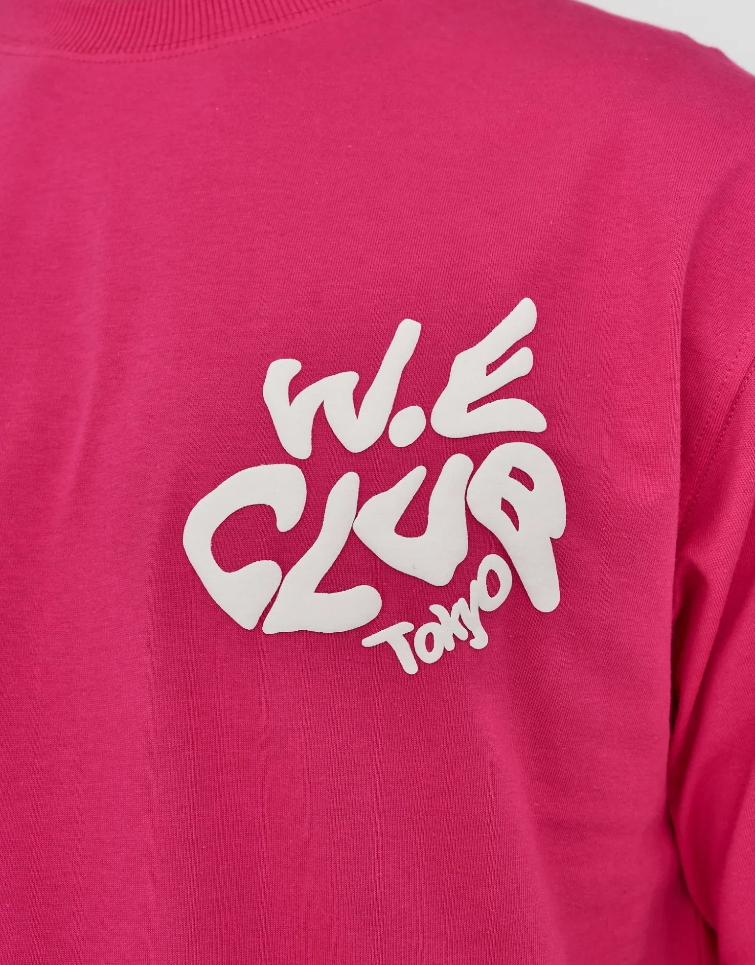 Weekend Club International Relaxed Fit T Shirt in Black